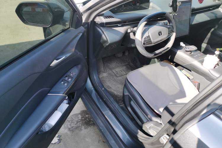 Used Changan Eado DD 2023 Blue Whale NE 1.5T GDI DCT Enjoy Edition
