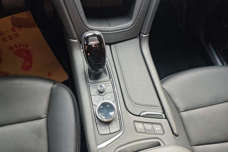 Used Cadillac XT5 2020 28T Luxury Version
