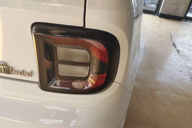 Used  Panda 2025 210 km – Yuanqi Bear