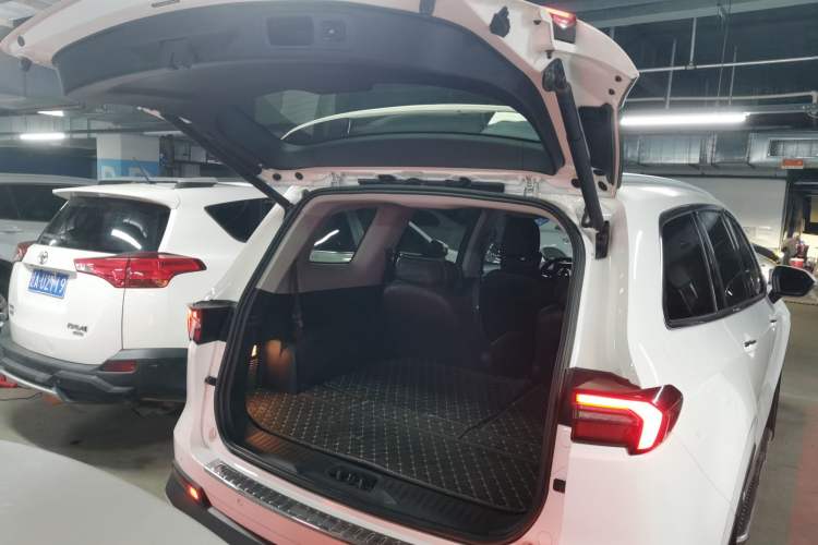 Used Ford Equator 2021 EcoBoost 225 Premier 7-Seater (2/2/3)