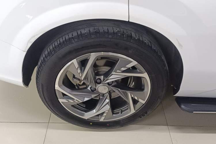 Used Hongqi HS3 PHEV 2024 PHEV 115km Jingwei Edition
