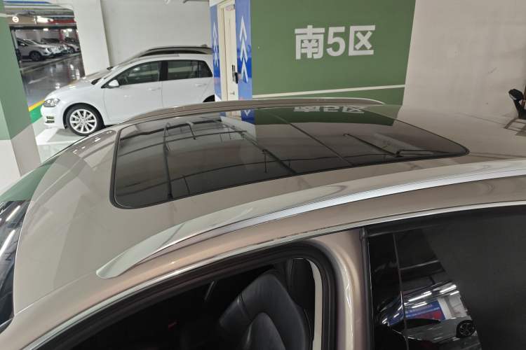 Used Audi Q3 2016 35 TFSI Collection Edition Comfort Model
