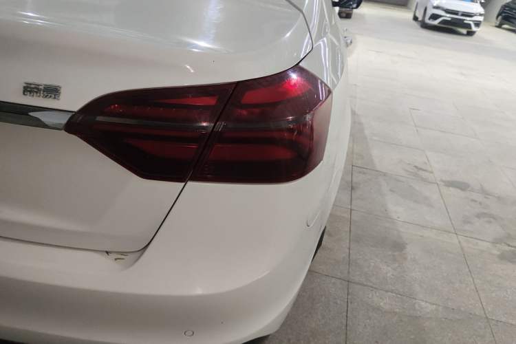 Used Geely Auto Emgrand 2018 1.5L Manual Upward Connect Edition
