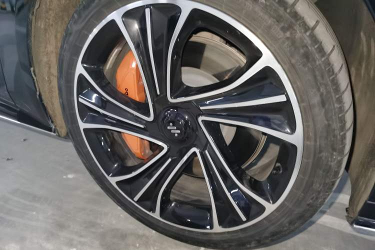 Used  L7 2022 Pro Model