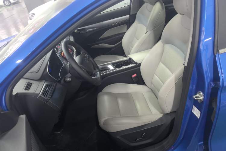 Used Geely Auto Binray 2018 14T CVT Binyi Edition