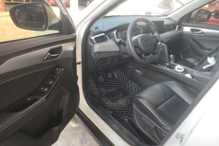 Used BAIC Beijing X3 2019 1.5T Manual Glory Edition
