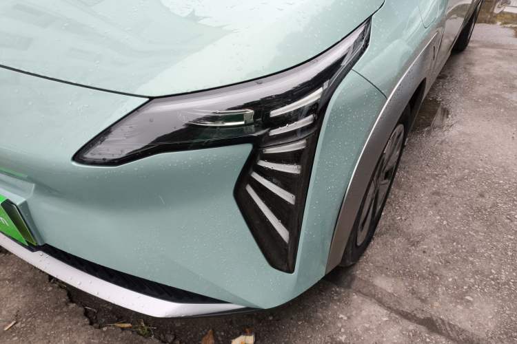 Used AION Y 2023 Younger
