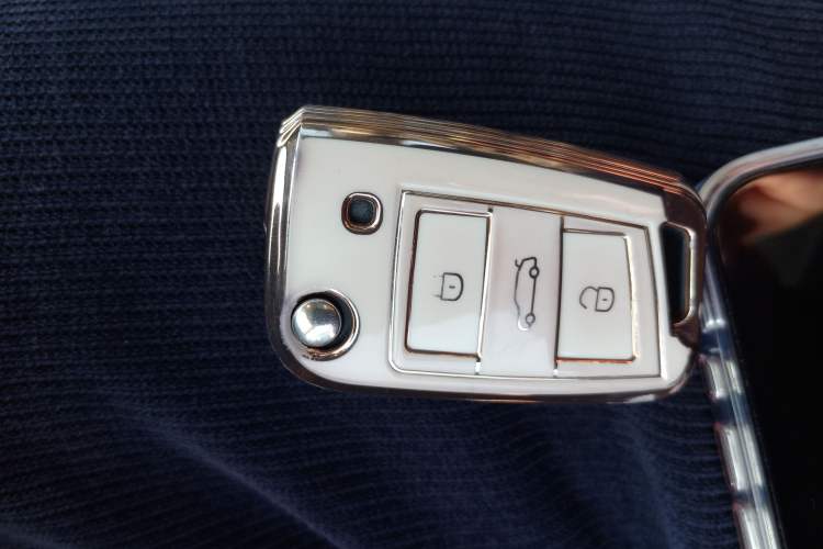 Used Skoda Octavia 2019 1.5L Automatic Smart Drive Luxury Edition China VI Standard
