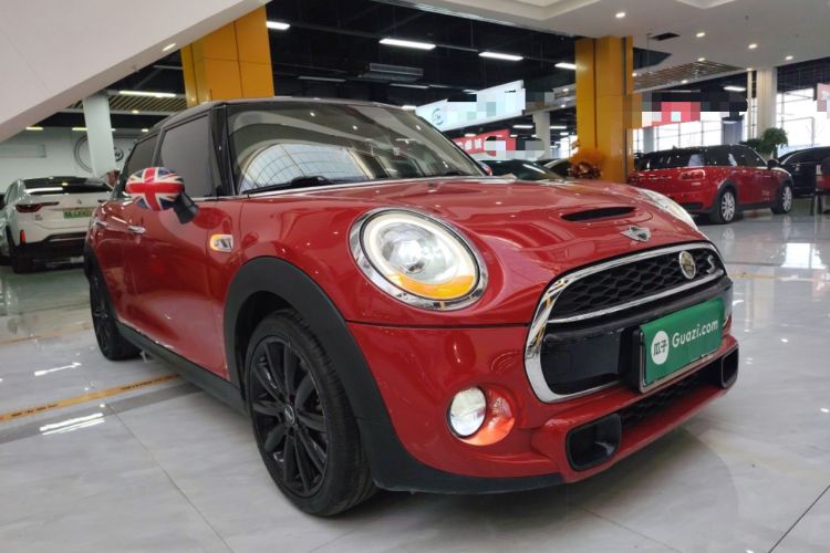 Used  MINI 2016 2.0T COOPER S Pioneer Edition Five-Door Model
