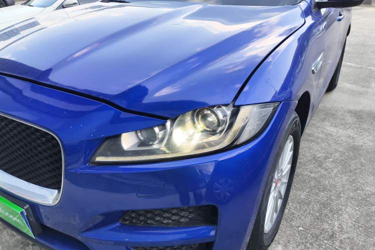 Used Jaguar F-PACE 2018 2.0T Two-Wheel Drive Urban Deluxe Edition
