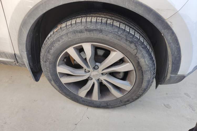 Used Geely Auto Emgrand X7 Sport 2016 1.8TD Automatic Smart Model
