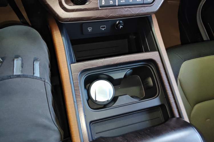 Used Land Rover Defender 2022 110 P400 X-DYNAMIC HSE
