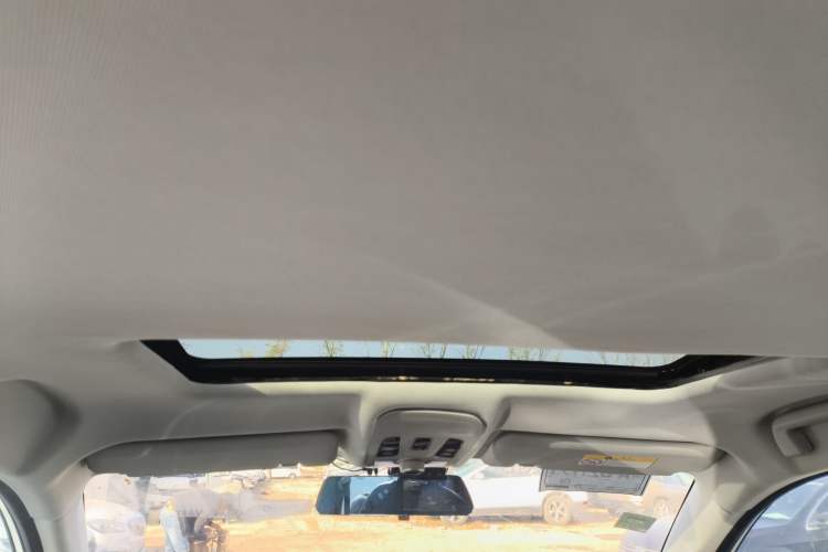 Used Haval H2 2017 Red-Label 1.5T Automatic Two-Wheel Drive Luxury Model
