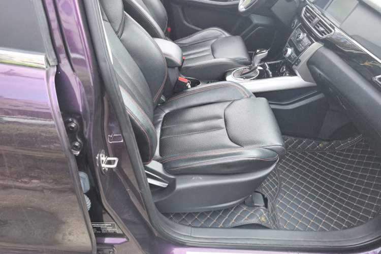 Used Zotye Domy X5 2017 Upgraded Model 1.5T CVT ZhiXian Edition