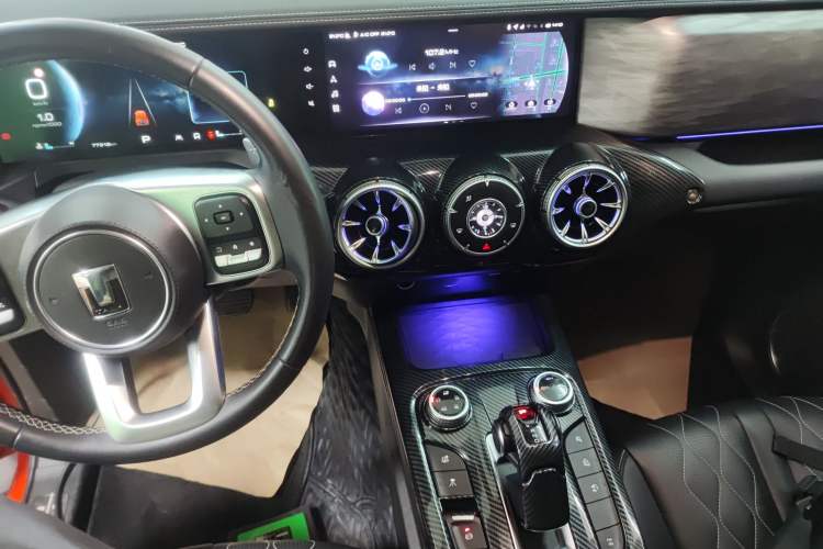 Used Tank 300 2021 Off-Road Edition 2.0T Challenger
