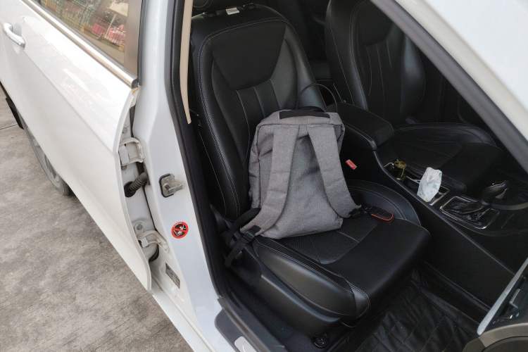 Used Geely Auto Emgrand 2017 Sedan Million Edition 1.5L CVT Upward Version
