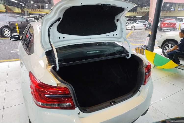 Used Toyota YARiS L 2021 1.5L CVT Leading Edition