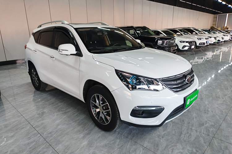 Used BYD Song 2018 1.5TID Automatic Smart Connect Prestige Model
