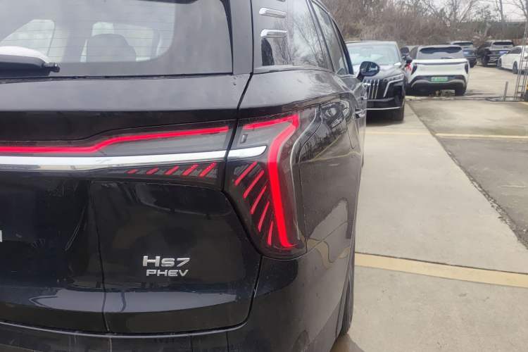 Used Hongqi HS7 PHEV 2024 2.0T PHEV Four-Wheel Drive Flagship Edition 7 Seats