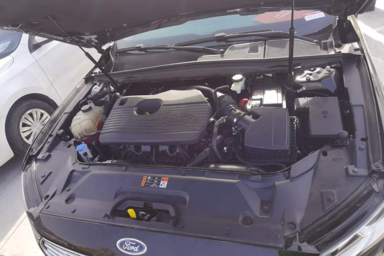 Used Ford Taurus 2019 EcoBoost 245 Premium Edition
