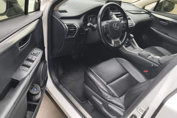 Used Lexus NX 2018 200 Front-Wheel-Drive X-Trail Version China V Standard