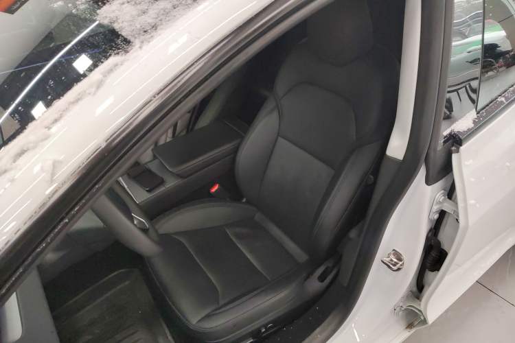 Used Tesla Model 3 2023 Rear-Wheel-Drive Version