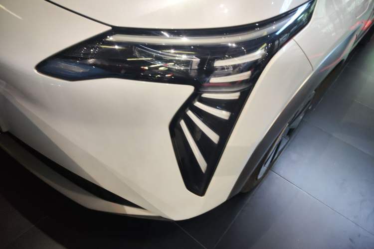 Used AION Y 2023 Younger
