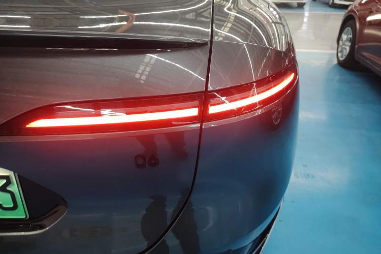 Used  06 2025 Max Extended-Range Edition