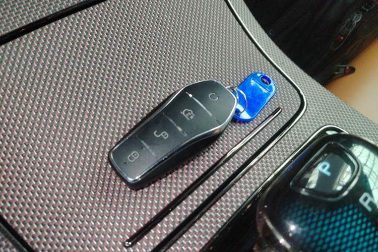 Used BYD Han 2022 EV Genesis Edition 715 km Front-Wheel-Drive Flagship Model
