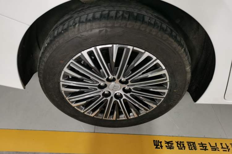 Used Buick GL8 New Energy 2024 Lu Zun Luxury Edition 6-Seater
