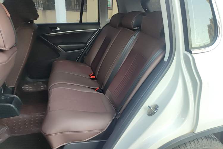 Used Volkswagen Tiguan 2015 1.4TSI Manual Two-Wheel Drive BlueMotion Edition
