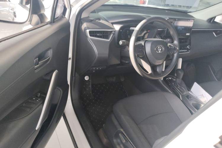 Used Toyota Corolla Cross 2023 Dual-Motor 2.0L Pioneer Edition