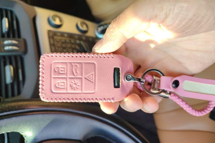 Used Volvo V40 2017 T3 Zhiya Edition
