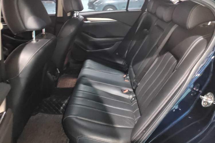 Used Mazda Atenza 2020 2.0L Blue Sky Luxury Edition
