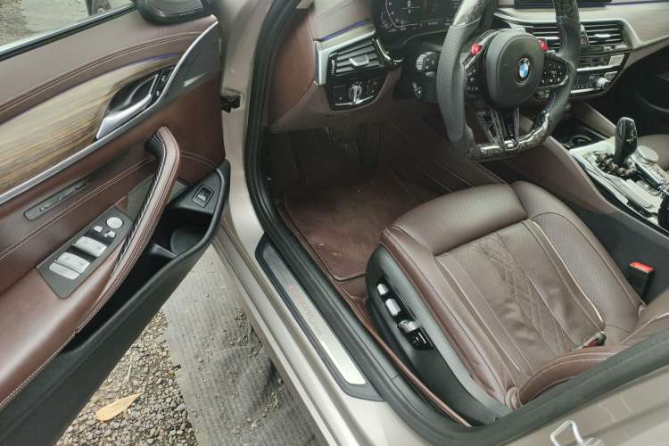 Used BMW 5 Series 2020 530Li Luxury Edition Premium Package
