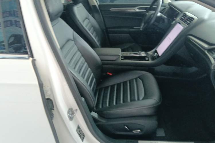 Used Ford Mondeo 2020 EcoBoost 200 Stylish Model
