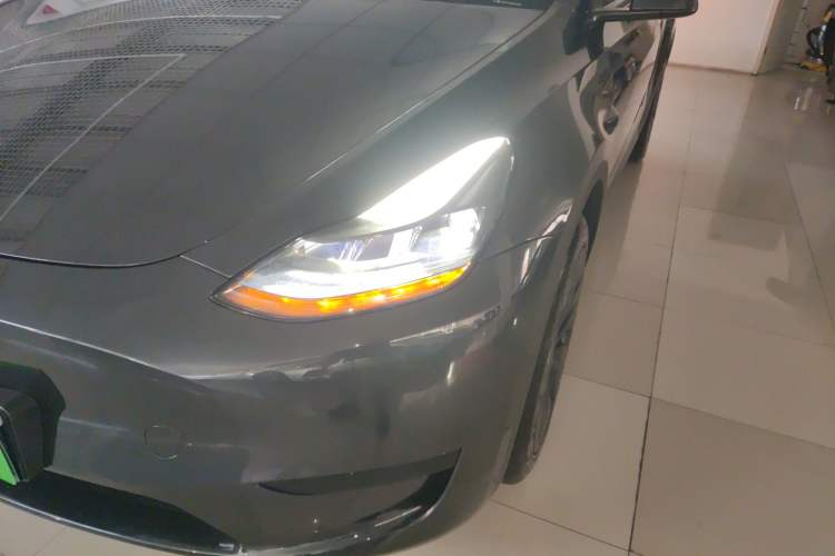 Used Tesla Model Y 2024 Rear-Wheel-Drive Version
