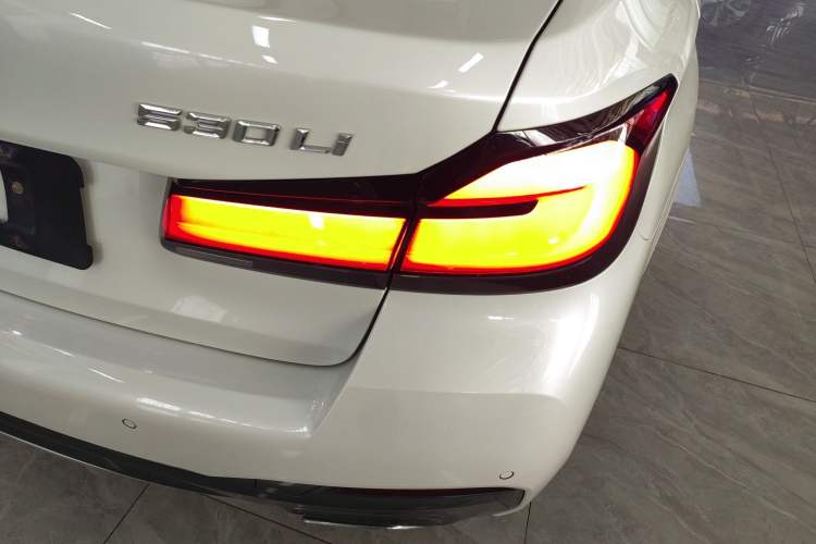 Used BMW 5 Series 2021 530Li Leading Model M Sport Package
