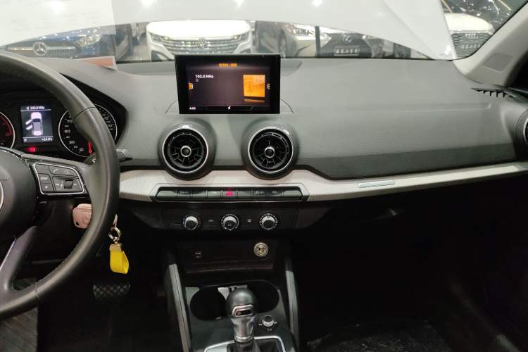 Used Audi Q2L 2021 35 TFSI Progressive Dynamic Edition
