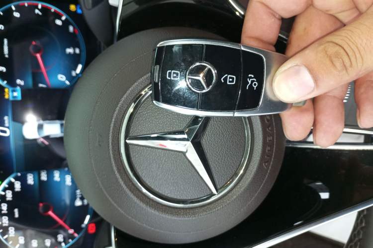 Used Mercedes-Benz E-Class 2023 E 300 L Luxury Model