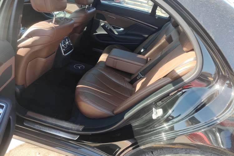 Used Mercedes-Benz S-Class 2016 S 320 L Business Model
