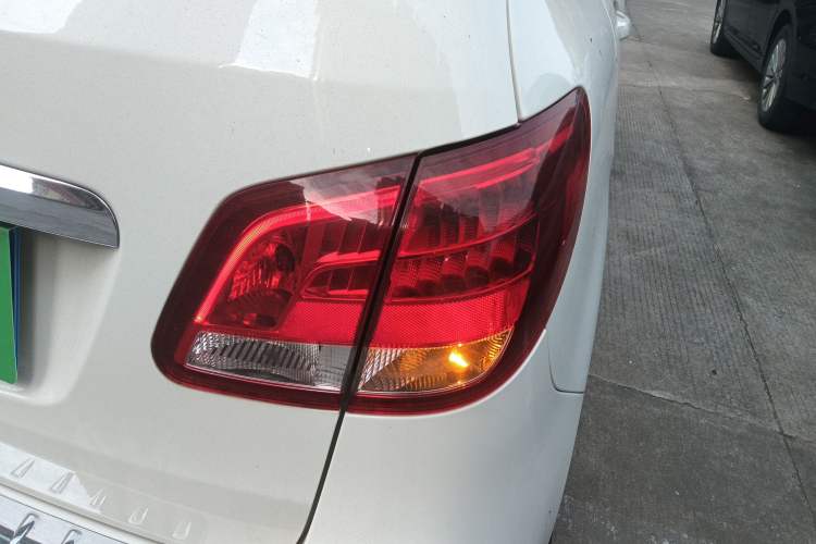 Used Mercedes-Benz B-Class 2019 B 200 Sport Edition
