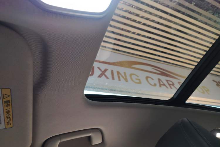 Used Hongqi H5 2024 2.0T Automatic Smart Connect Flagship Edition
