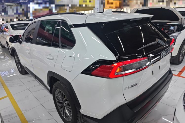 Used Toyota Wildlander 2023 2.0L CVT Four-Wheel Drive Luxury PLUS Edition
