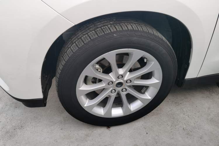 Used Haval H2 2018 Blue-Label 1.5T Dual-Clutch Two-Wheel-Drive Luxury Model