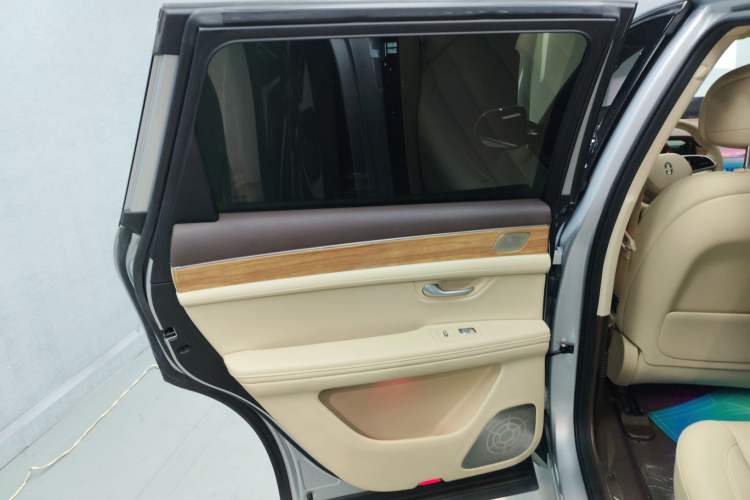 Used Hima AITO M7 2024 1.5T Rear-Drive Plus Version 5 Seats
