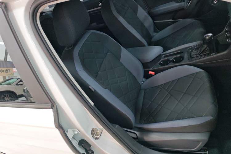 Used Volkswagen Lavida 2023 1.5L Automatic De Yi Edition
