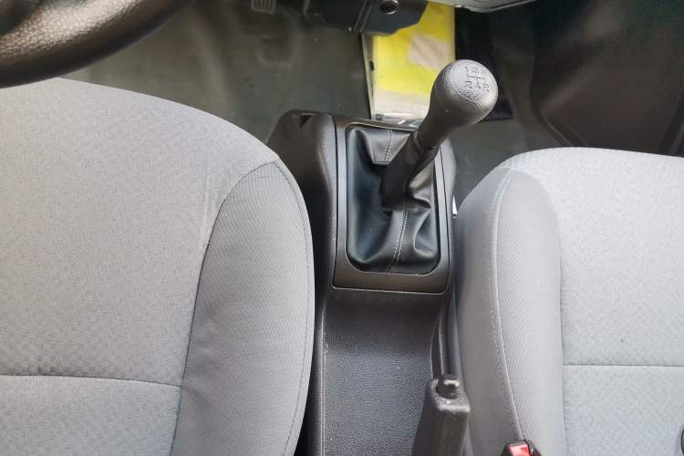 Used Wuling Rongguang 2021 1.5L Extended Basic Enclosed-Window Vehicle 2 Seats L3C
