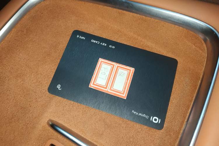 Used  E07 2025 All-Electric 4x4 with 90 kWh Max Intelligent Driving Version