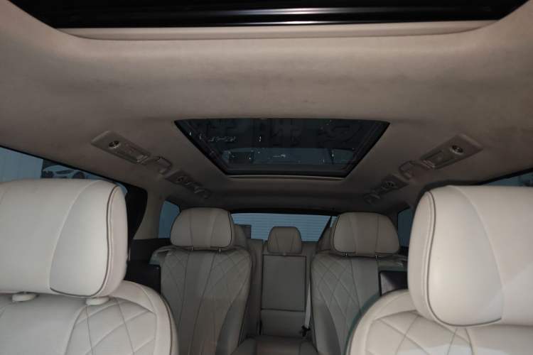 Used Denza D9 2022 DM-i 970 Four-Wheel Drive Flagship Model